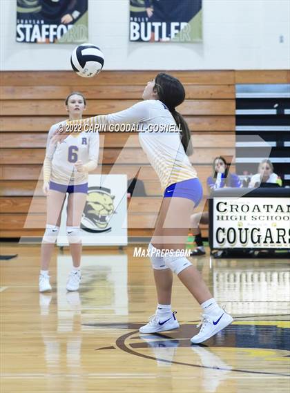 Thumbnail 2 in Richlands @ Croatan photogallery.