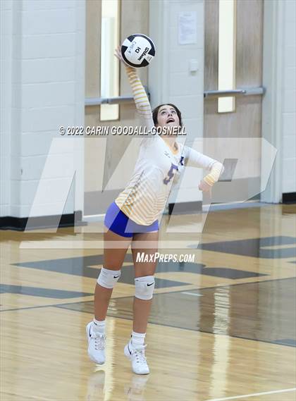 Thumbnail 1 in Richlands @ Croatan photogallery.