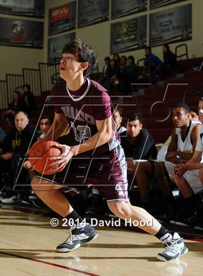 Thumbnail 1 in Capistrano Valley vs. Torrance (MaxPreps Holiday Classic) photogallery.