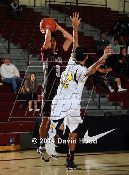 Thumbnail 2 in Capistrano Valley vs. Torrance (MaxPreps Holiday Classic) photogallery.