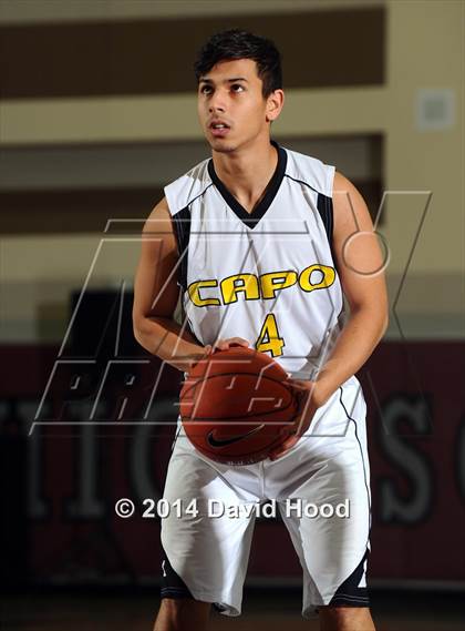 Thumbnail 2 in Capistrano Valley vs. Torrance (MaxPreps Holiday Classic) photogallery.