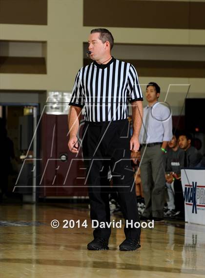 Thumbnail 3 in Capistrano Valley vs. Torrance (MaxPreps Holiday Classic) photogallery.