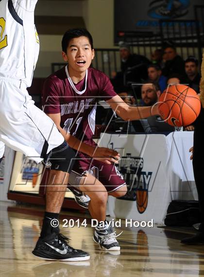 Thumbnail 2 in Capistrano Valley vs. Torrance (MaxPreps Holiday Classic) photogallery.