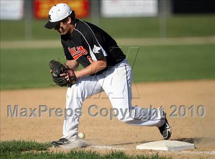 Thumbnail 2 in Harlem vs. Boylan (Class 4A Regional Semifinal) photogallery.