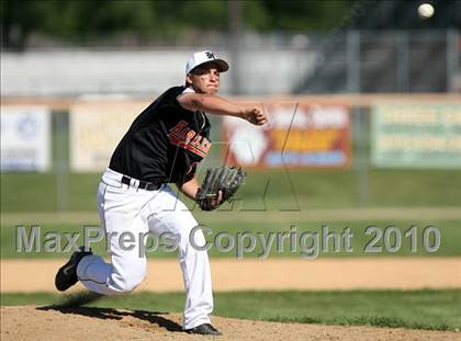 Thumbnail 3 in Harlem vs. Boylan (Class 4A Regional Semifinal) photogallery.