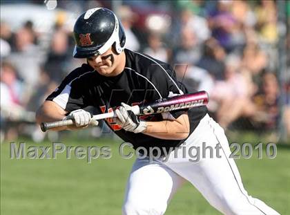 Thumbnail 2 in Harlem vs. Boylan (Class 4A Regional Semifinal) photogallery.