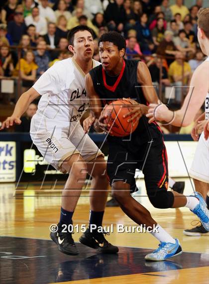 Thumbnail 3 in Clarion-Limestone vs. North Catholic (PIAA Class A First Round) photogallery.