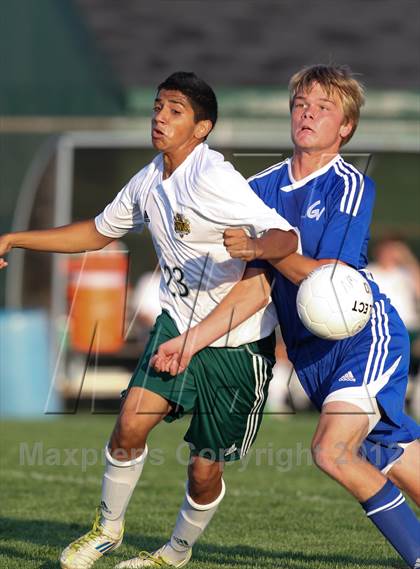 Thumbnail 1 in Geneva @ Waubonsie Valley photogallery.