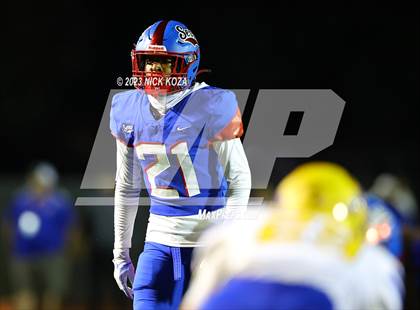 Thumbnail 1 in Bishop Amat vs. Serra (CIF SS D2 Playoffs) photogallery.