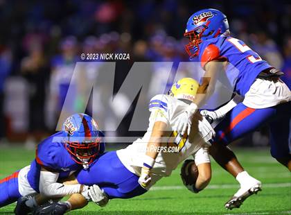 Thumbnail 1 in Bishop Amat vs. Serra (CIF SS D2 Playoffs) photogallery.
