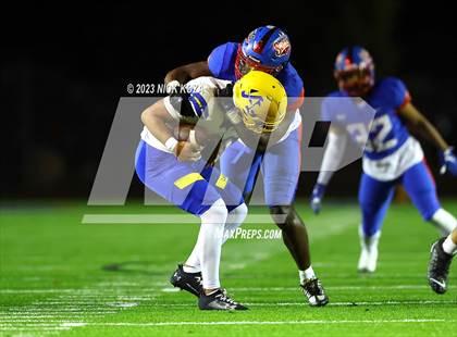 Thumbnail 2 in Bishop Amat vs. Serra (CIF SS D2 Playoffs) photogallery.