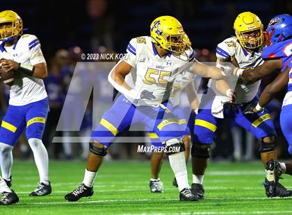 Thumbnail 1 in Bishop Amat vs. Serra (CIF SS D2 Playoffs) photogallery.