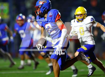 Thumbnail 1 in Bishop Amat vs. Serra (CIF SS D2 Playoffs) photogallery.