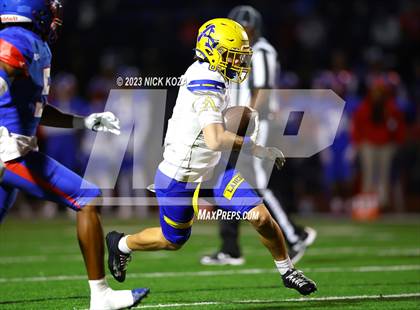 Thumbnail 2 in Bishop Amat vs. Serra (CIF SS D2 Playoffs) photogallery.