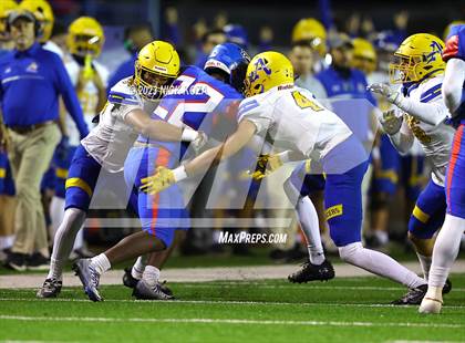 Thumbnail 1 in Bishop Amat vs. Serra (CIF SS D2 Playoffs) photogallery.