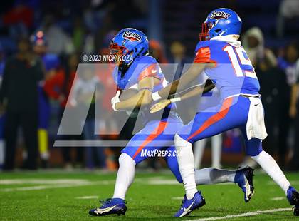 Thumbnail 3 in Bishop Amat vs. Serra (CIF SS D2 Playoffs) photogallery.