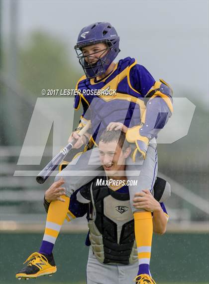 Thumbnail 2 in Waller vs La Grange (La Grange Baseball Tournament) photogallery.