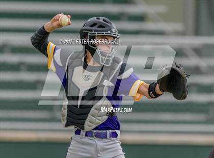 Thumbnail 2 in Waller vs La Grange (La Grange Baseball Tournament) photogallery.