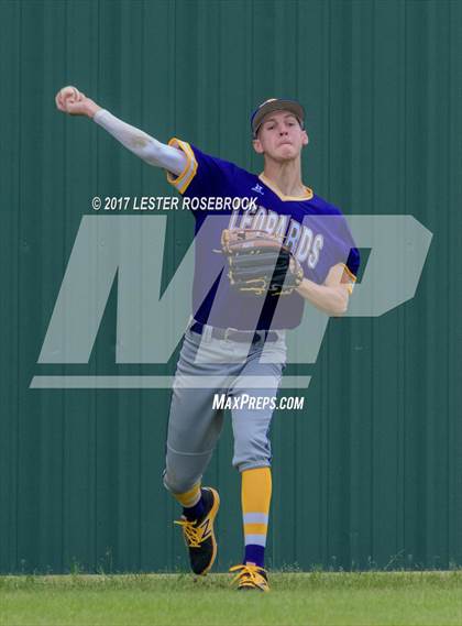 Thumbnail 2 in Waller vs La Grange (La Grange Baseball Tournament) photogallery.