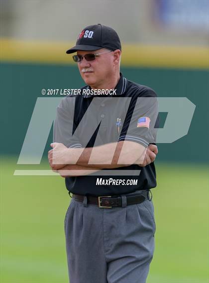 Thumbnail 2 in Waller vs La Grange (La Grange Baseball Tournament) photogallery.