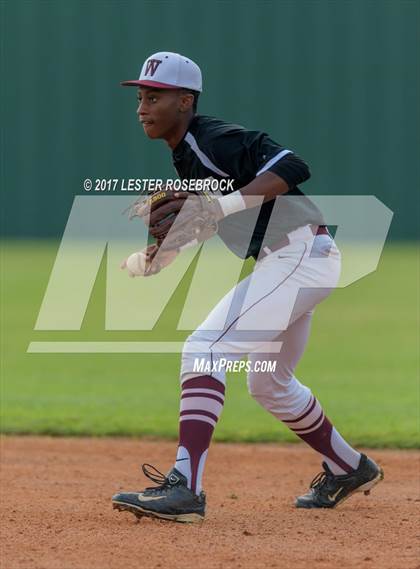 Thumbnail 2 in Waller vs La Grange (La Grange Baseball Tournament) photogallery.