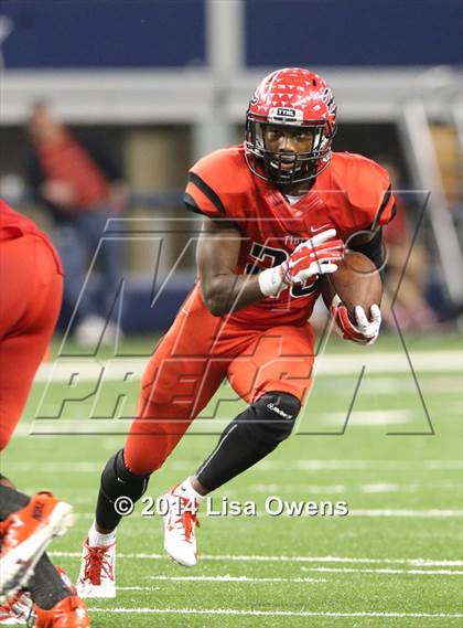 Thumbnail 1 in Boyd vs. Cedar Hill (UIL 6A Division 2 Region 1 Area Playoff) photogallery.