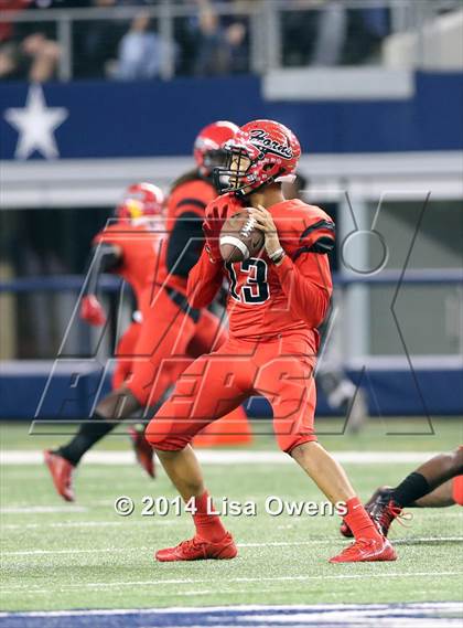 Thumbnail 1 in Boyd vs. Cedar Hill (UIL 6A Division 2 Region 1 Area Playoff) photogallery.