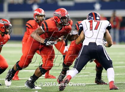 Thumbnail 1 in Boyd vs. Cedar Hill (UIL 6A Division 2 Region 1 Area Playoff) photogallery.