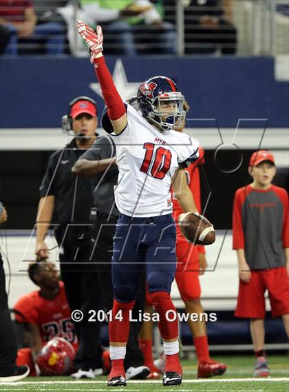 Thumbnail 3 in Boyd vs. Cedar Hill (UIL 6A Division 2 Region 1 Area Playoff) photogallery.
