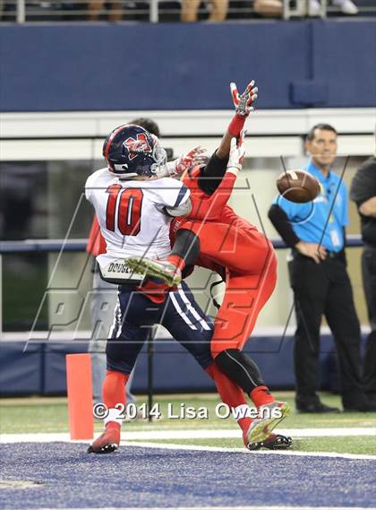 Thumbnail 2 in Boyd vs. Cedar Hill (UIL 6A Division 2 Region 1 Area Playoff) photogallery.