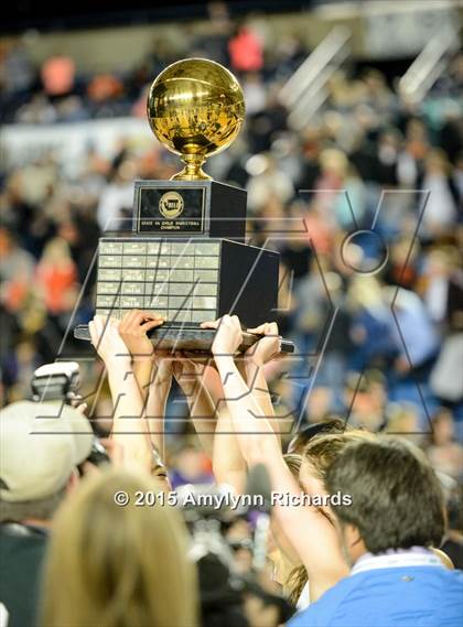 Thumbnail 1 in Gonzaga Prep vs. Inglemoor (WIAA 4A Championship) photogallery.