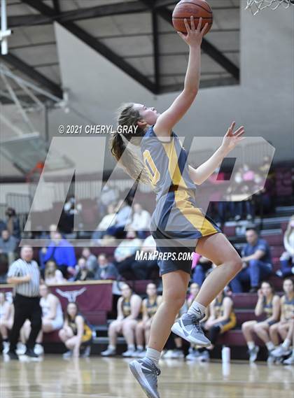 Thumbnail 3 in Sullivan Central @ Johnson County photogallery.