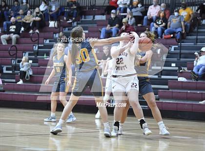 Thumbnail 1 in Sullivan Central @ Johnson County photogallery.