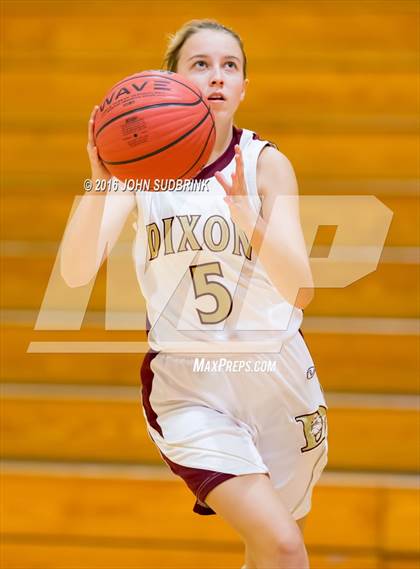 Thumbnail 1 in South Lenoir vs. Dixon photogallery.