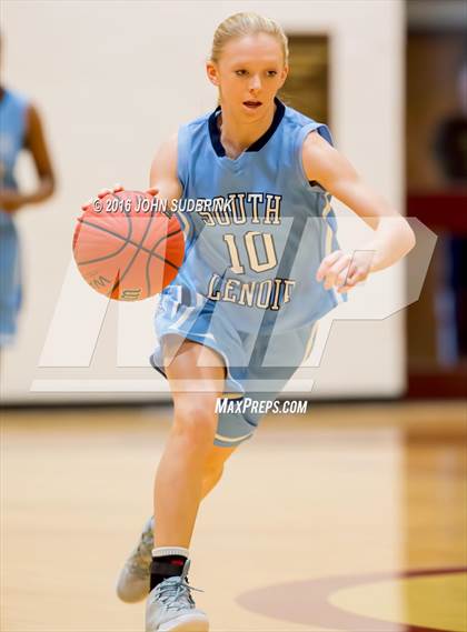 Thumbnail 1 in South Lenoir vs. Dixon photogallery.