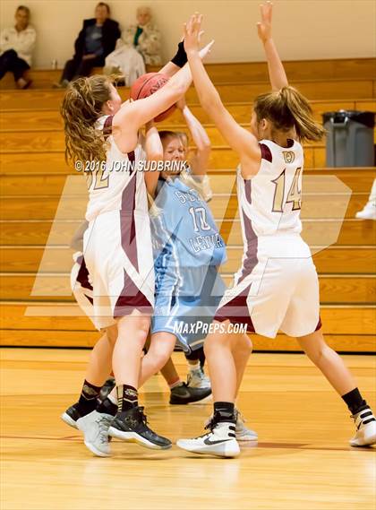 Thumbnail 3 in South Lenoir vs. Dixon photogallery.