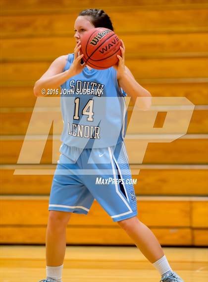 Thumbnail 2 in South Lenoir vs. Dixon photogallery.