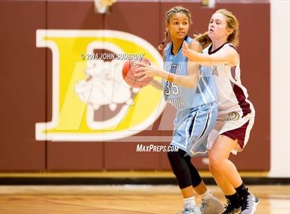 Thumbnail 3 in South Lenoir vs. Dixon photogallery.