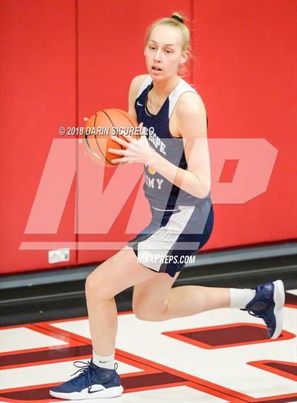Thumbnail 2 in Salesian College Preparatory vs. New Hope Academy (Nike Tournament of Champions) photogallery.