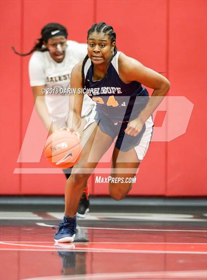 Thumbnail 3 in Salesian College Preparatory vs. New Hope Academy (Nike Tournament of Champions) photogallery.