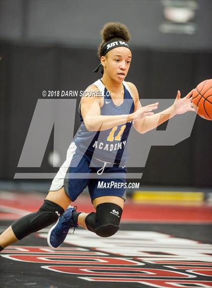 Thumbnail 3 in Salesian College Preparatory vs. New Hope Academy (Nike Tournament of Champions) photogallery.