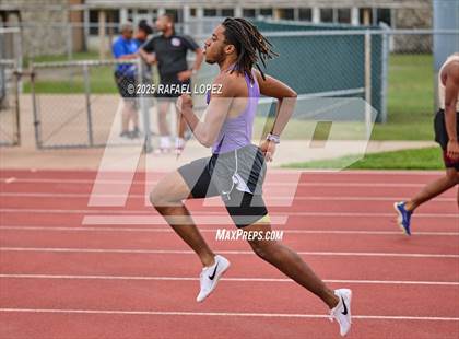 Thumbnail 2 in UIL 6A Track & Field District Prelims (100M) photogallery.