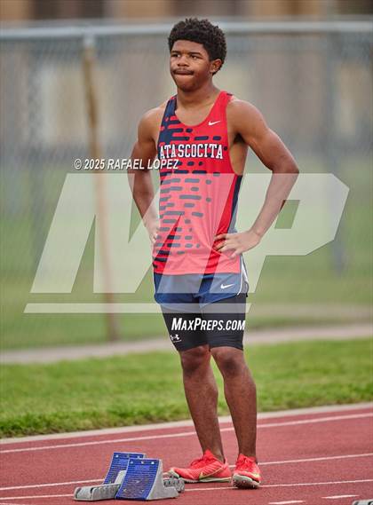 Thumbnail 3 in UIL 6A Track & Field District Prelims (100M) photogallery.