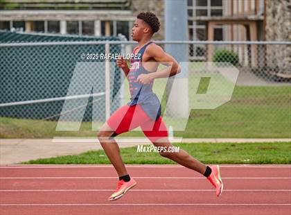 Thumbnail 3 in UIL 6A Track & Field District Prelims (100M) photogallery.