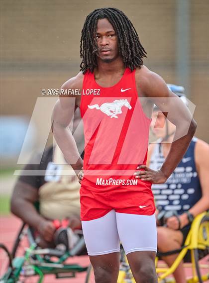 Thumbnail 3 in UIL 6A Track & Field District Prelims (100M) photogallery.