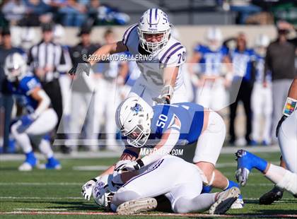 Thumbnail 1 in Jacksboro vs Gunter (UIL Football 3A Division II Regional Semifinal)  photogallery.