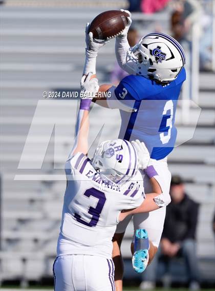 Thumbnail 2 in Jacksboro vs Gunter (UIL Football 3A Division II Regional Semifinal)  photogallery.