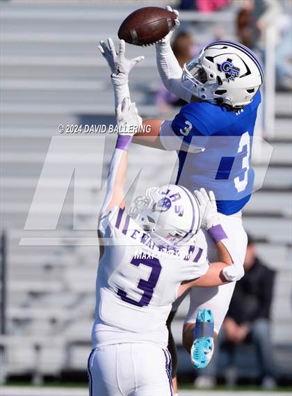 Thumbnail 1 in Jacksboro vs Gunter (UIL Football 3A Division II Regional Semifinal)  photogallery.