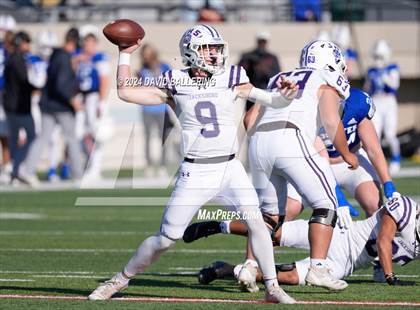Thumbnail 1 in Jacksboro vs Gunter (UIL Football 3A Division II Regional Semifinal)  photogallery.