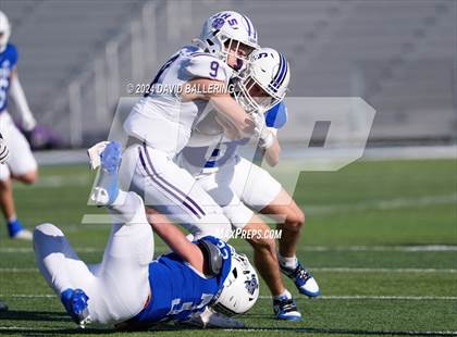 Thumbnail 2 in Jacksboro vs Gunter (UIL Football 3A Division II Regional Semifinal)  photogallery.